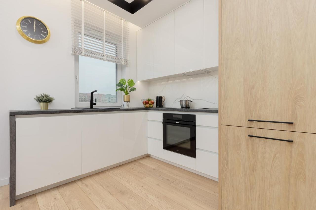 Loft Apartment With Parking In Warsaw By Noclegi Renters Exterior foto